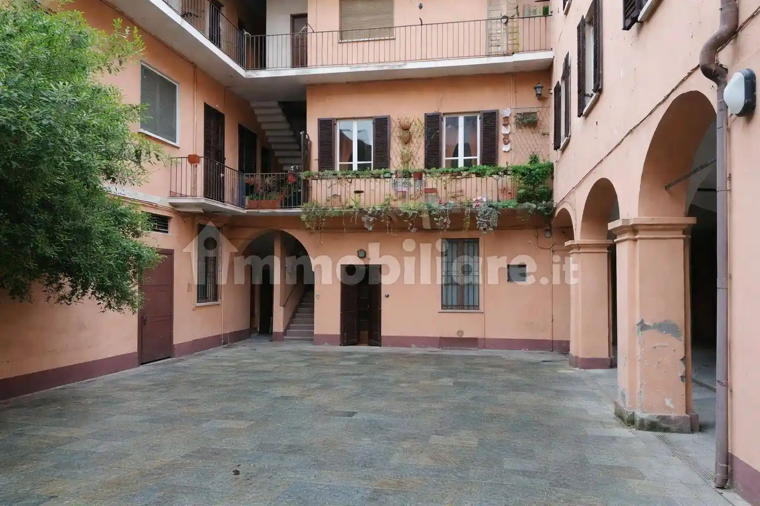 Appartamento in vendita a Pavia