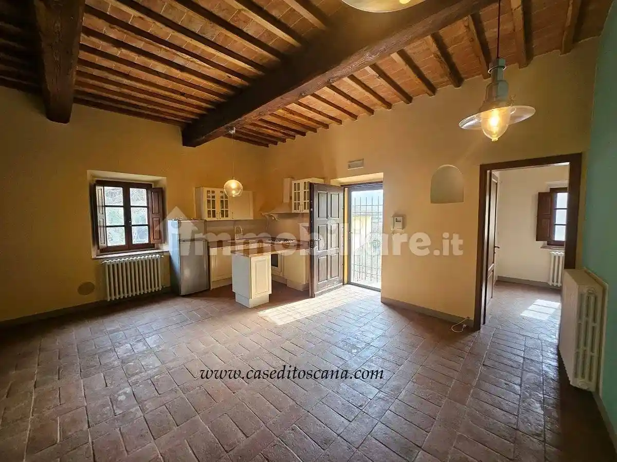 Appartamento in vendita a Reggello