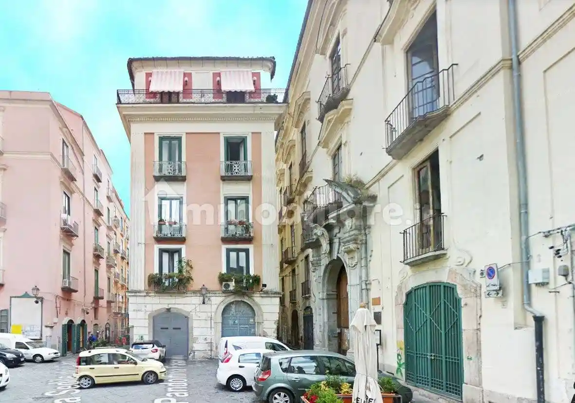 Appartamento in vendita a Salerno