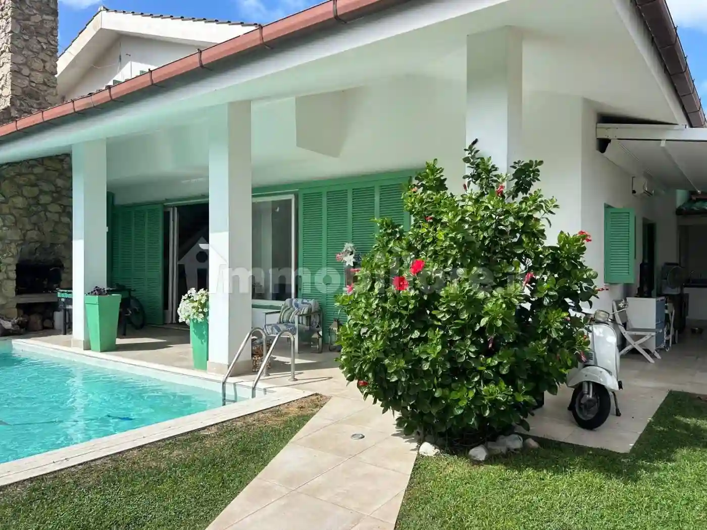 Villa - foto 2
