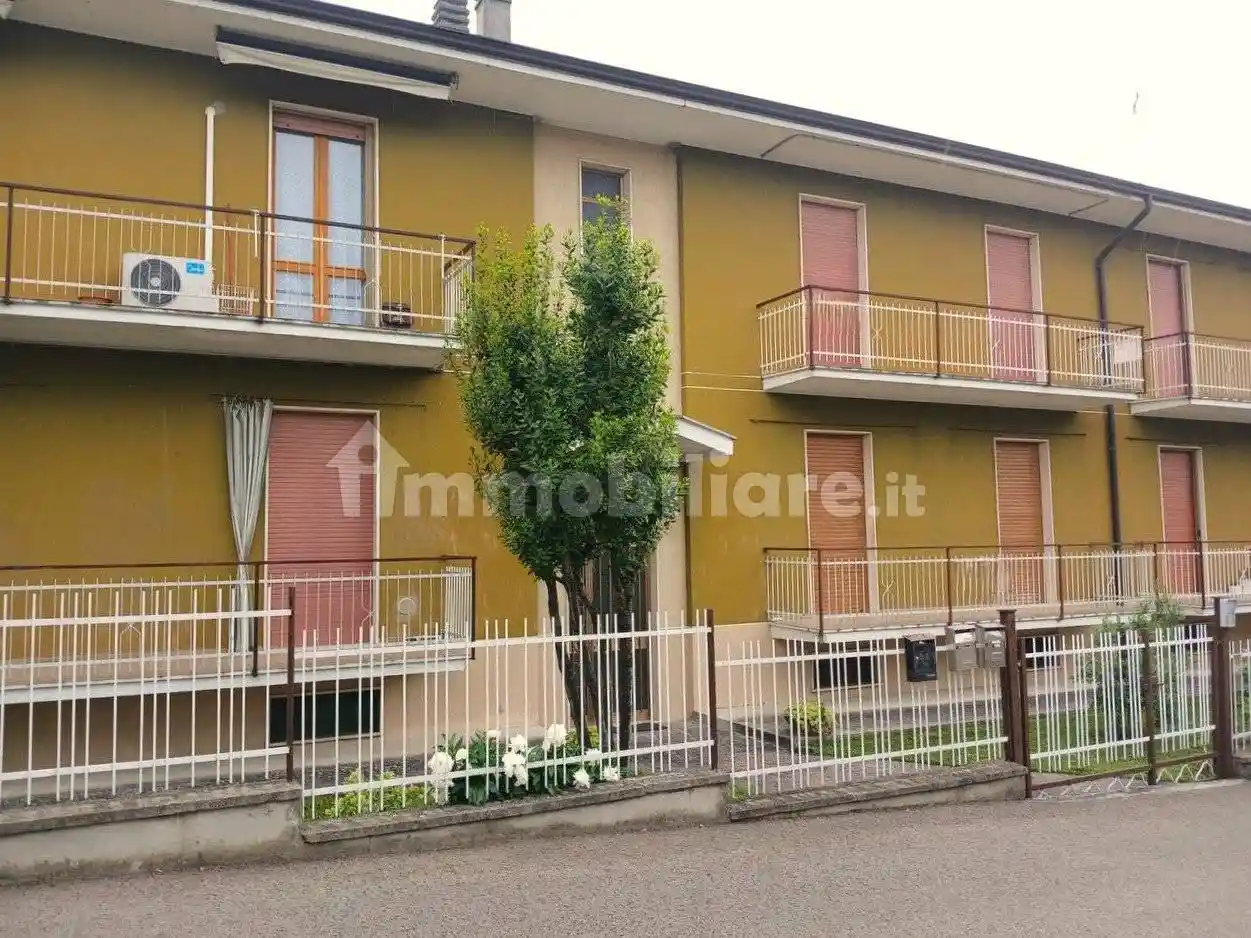 Appartamento in vendita a Travo