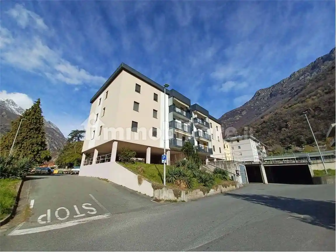 Appartamento in vendita a Donnas