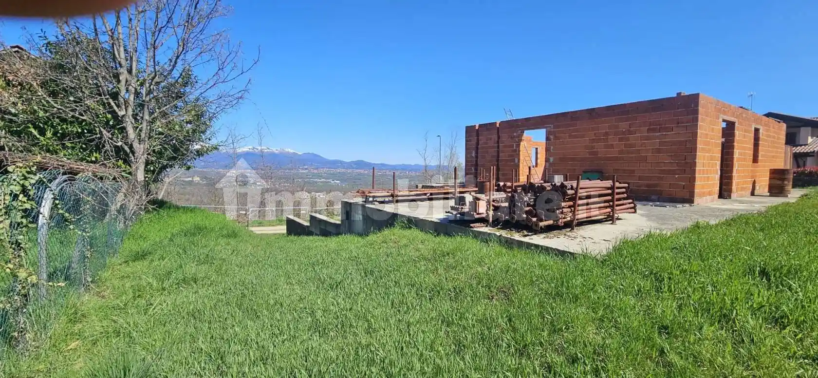 Villa in vendita a Zubiena