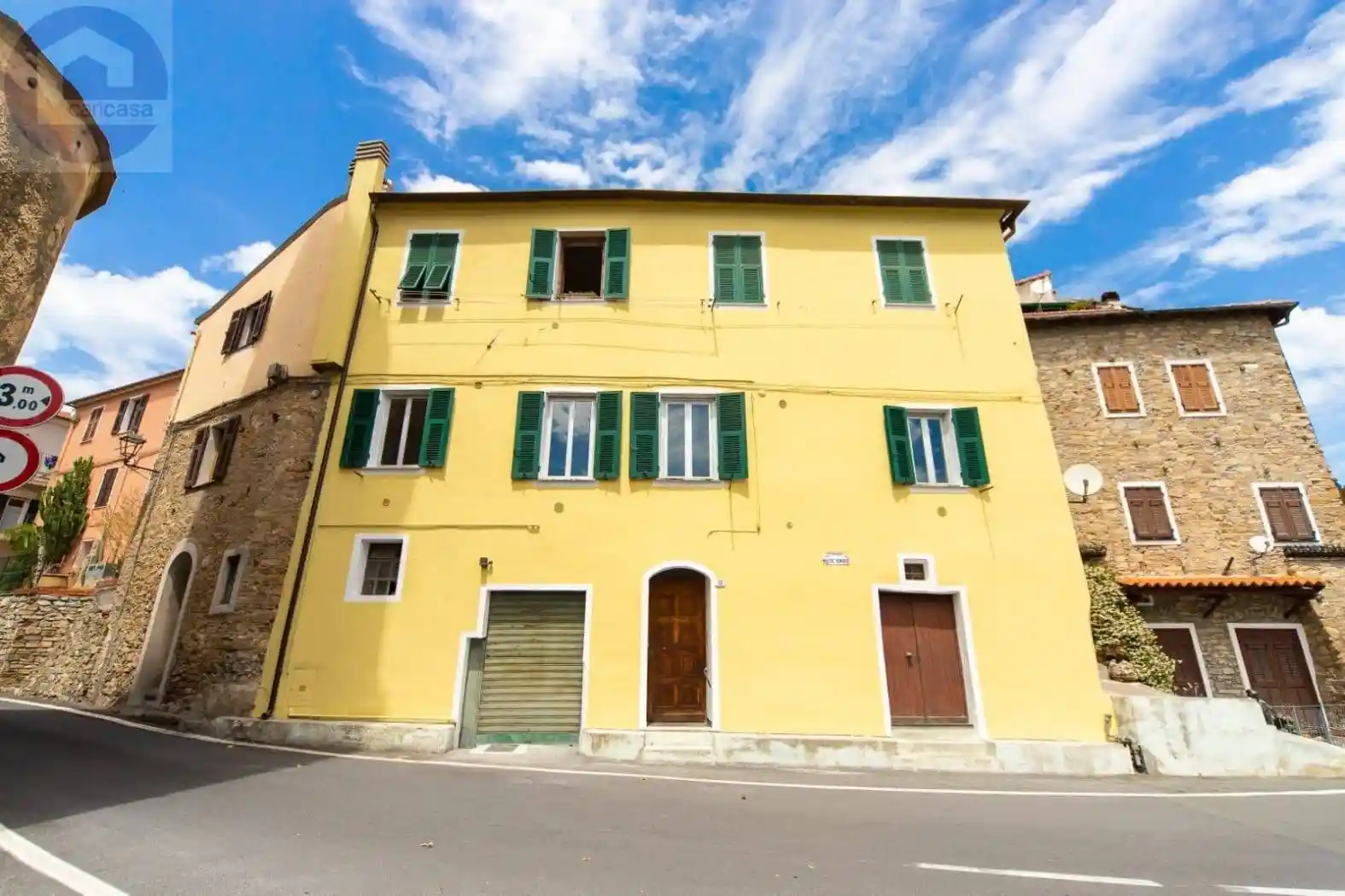 Appartamento in vendita a Cipressa