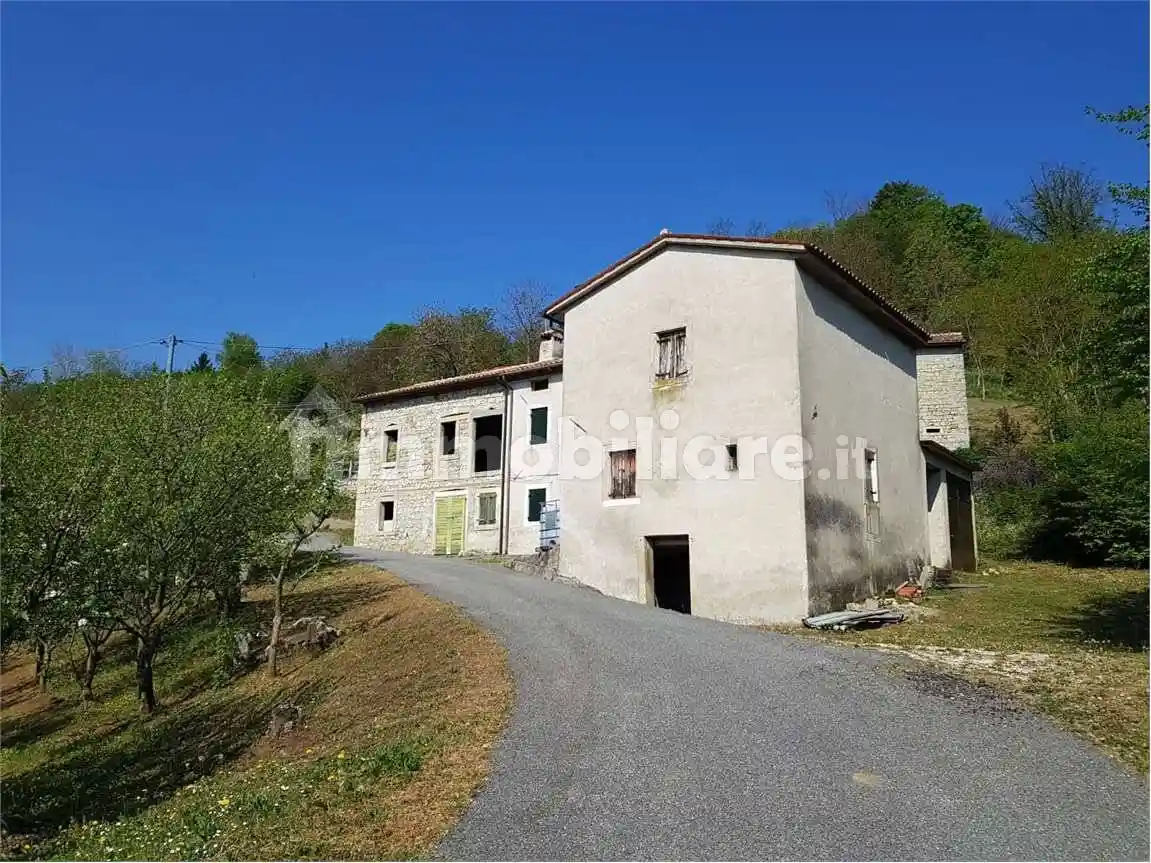 Rustico - Casale in vendita a Fregona