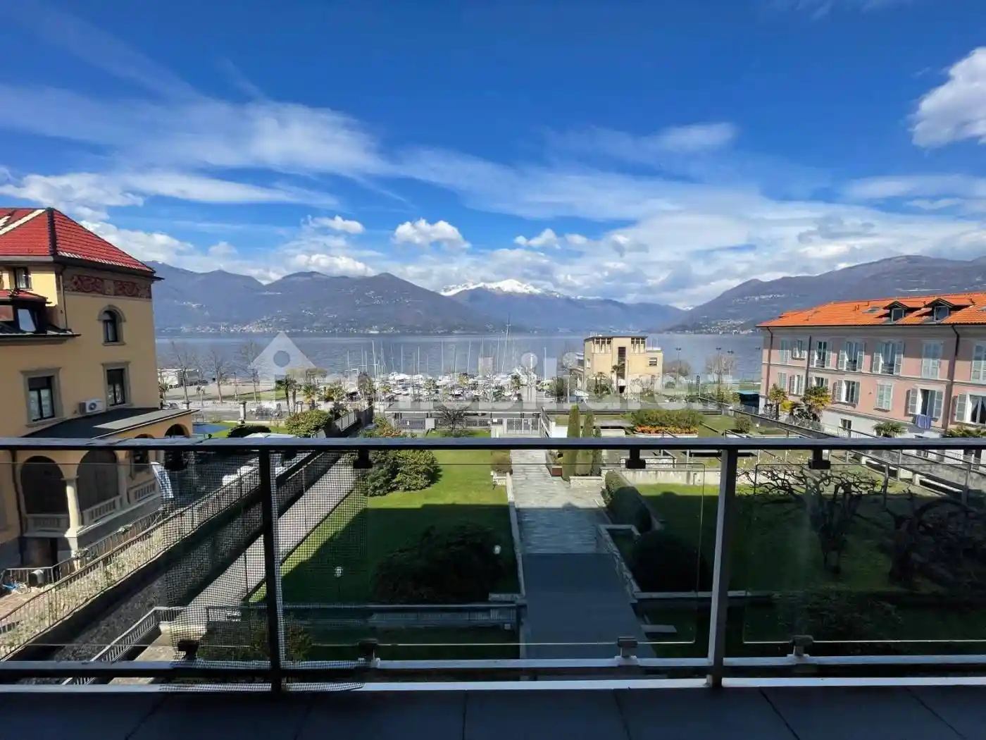 Appartamento in affitto a Luino