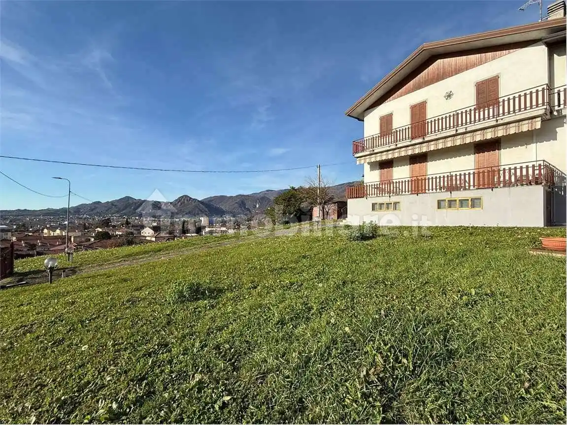 Casa indipendente in vendita a Cappella Maggiore