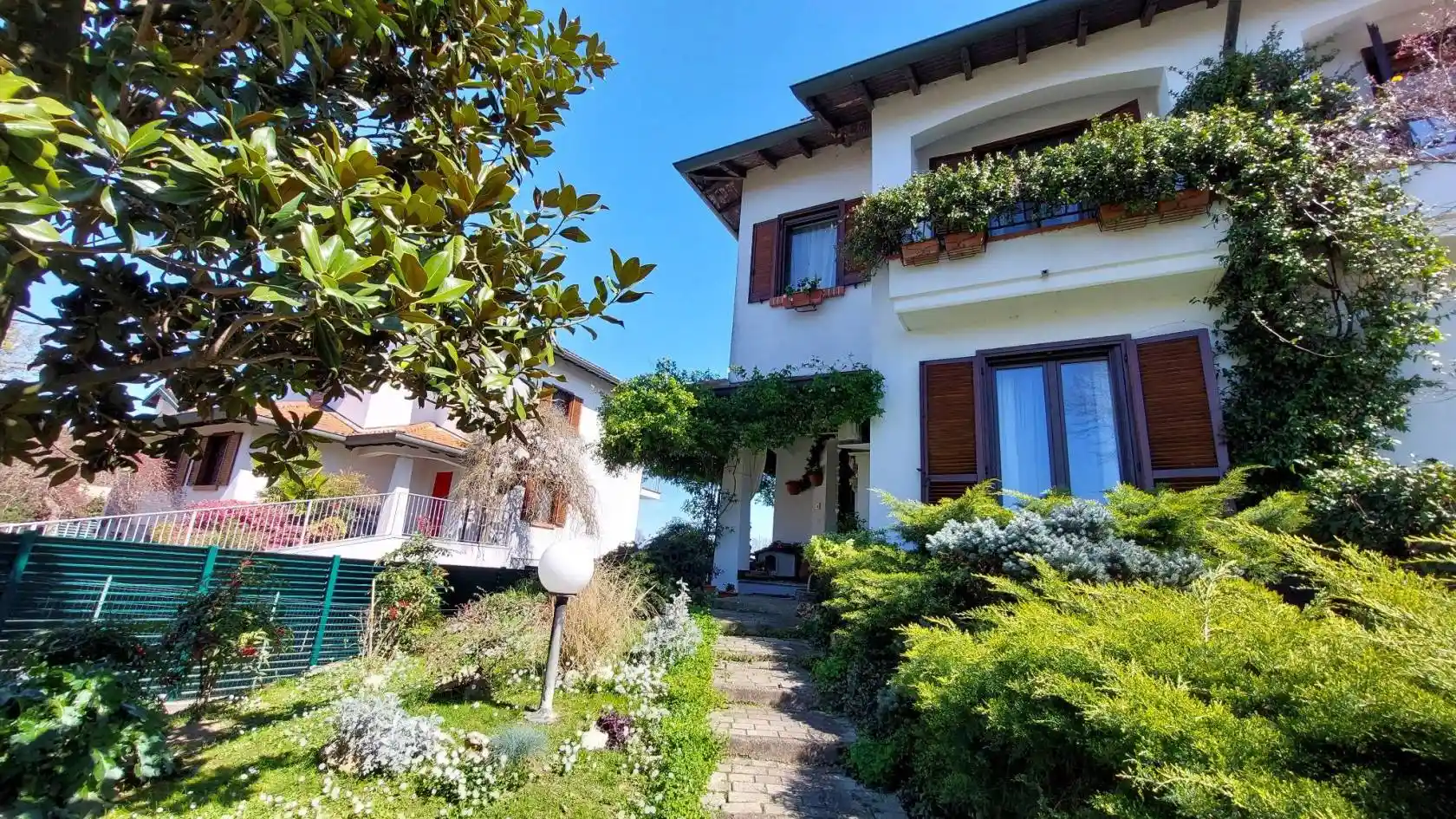 Villa in vendita a Gudo Visconti