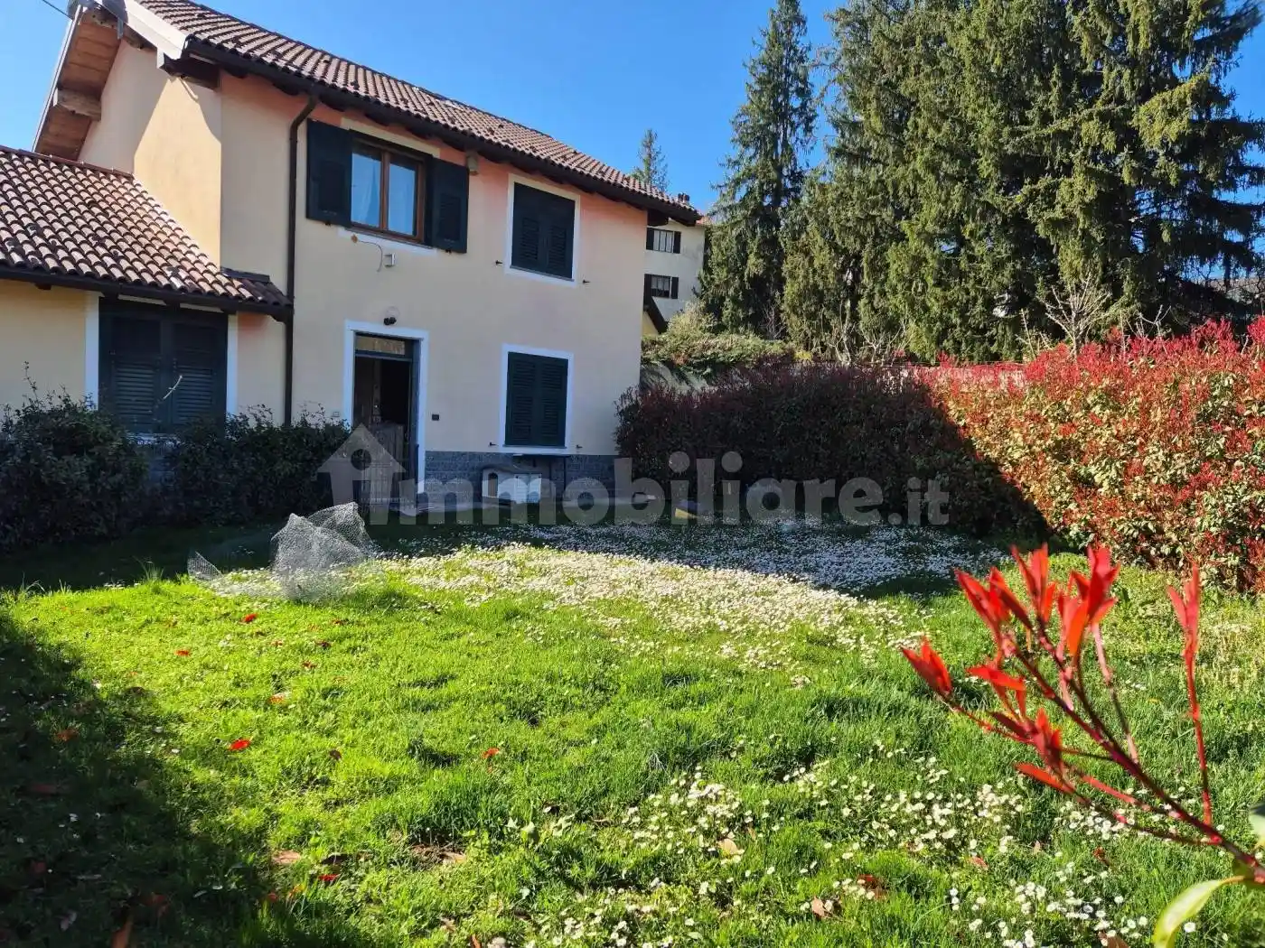 Villa in vendita a Montoggio