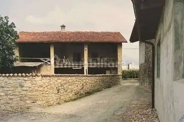 Appartamento in vendita a Castelli Calepio