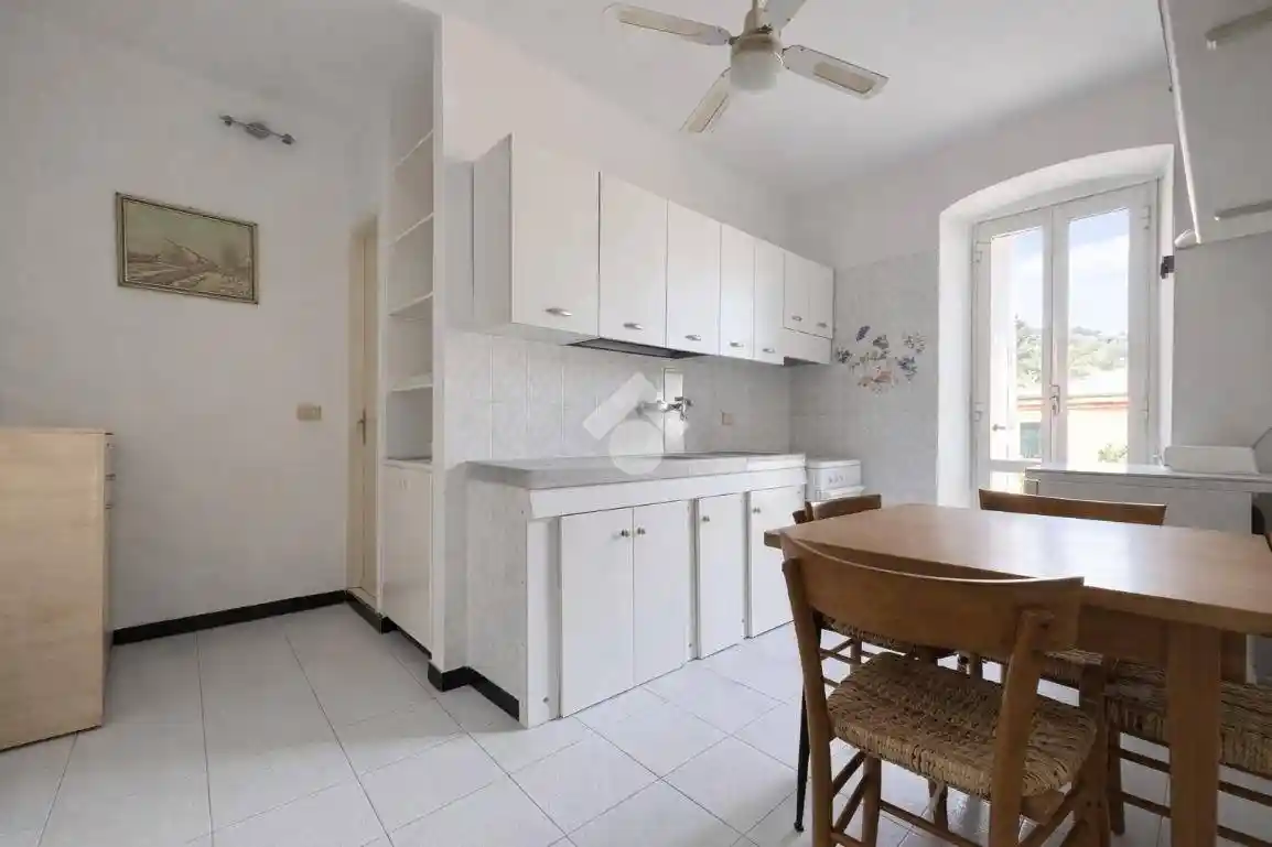 Appartamento in vendita a Lerici