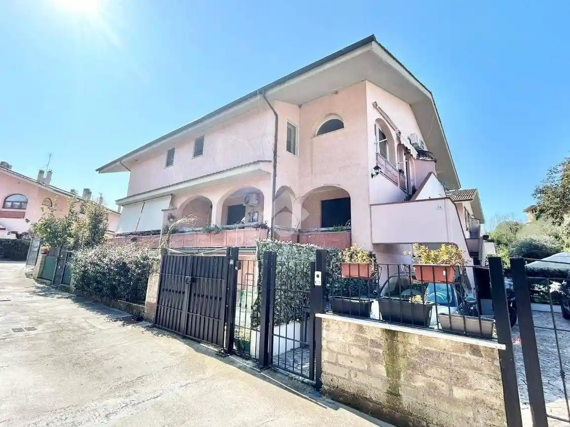 Villa in vendita a Roma