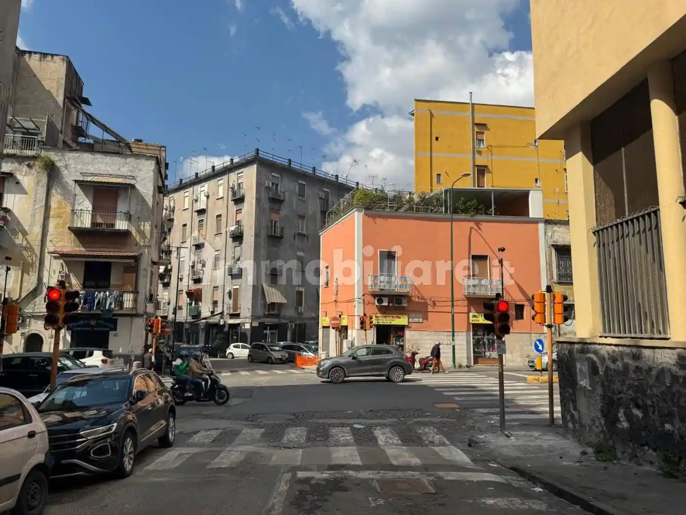 Appartamento in vendita a Napoli