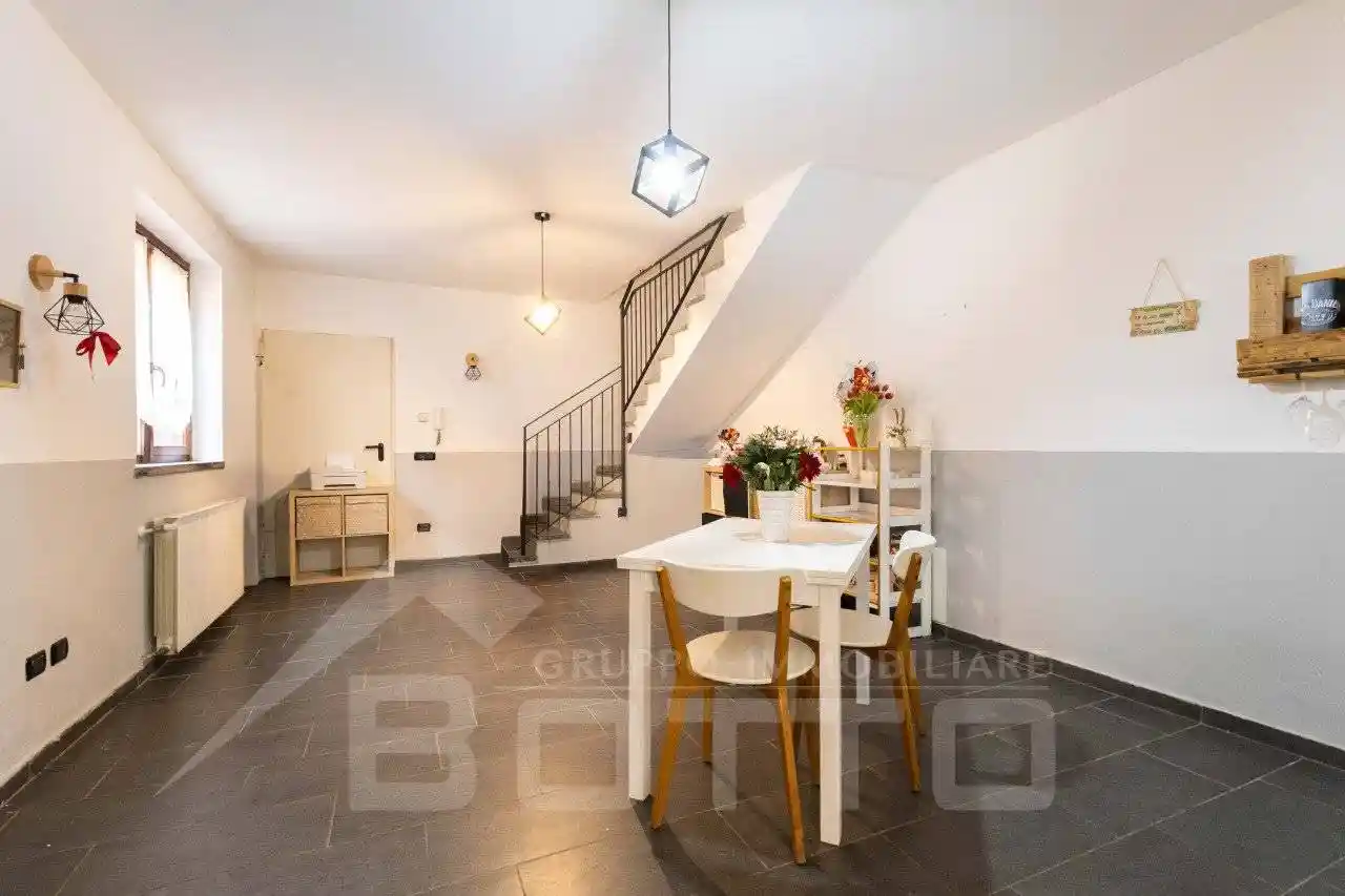 Villetta a schiera in vendita a Fontaneto d'Agogna