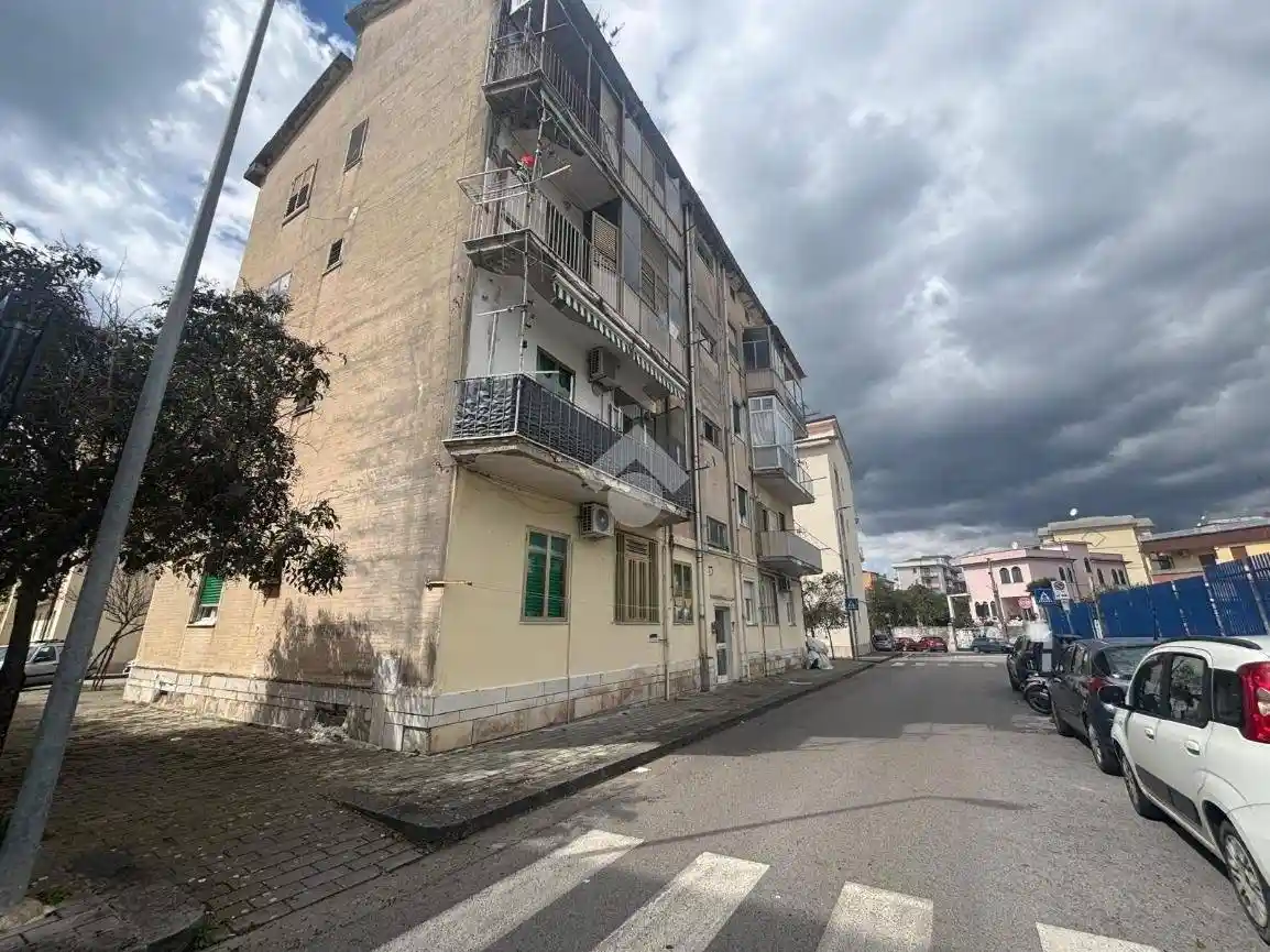 Appartamento in vendita a Salerno