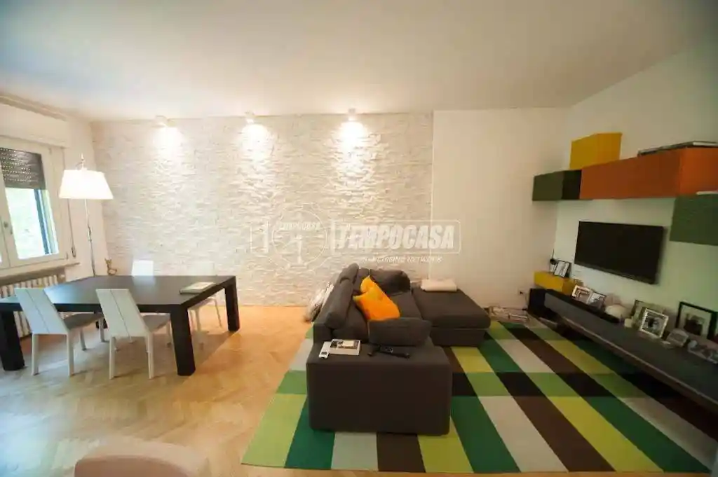 Appartamento in vendita a Parma