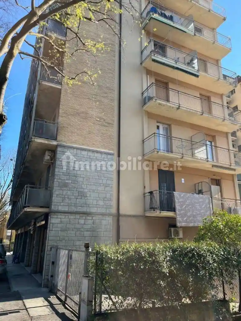 Appartamento in affitto a Modena