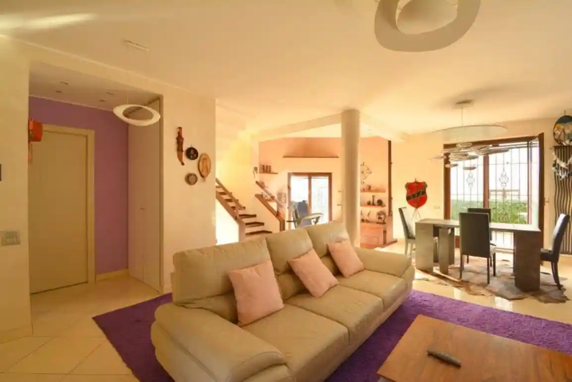 Villa in vendita a Mezzago