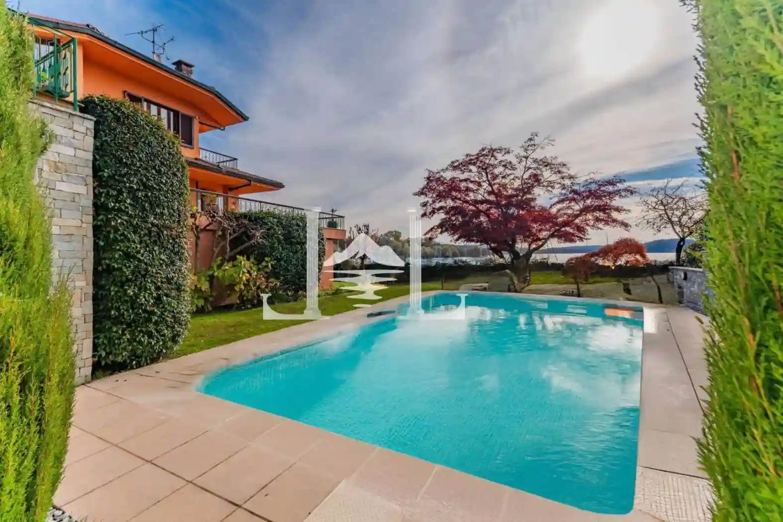 Villa - foto 2
