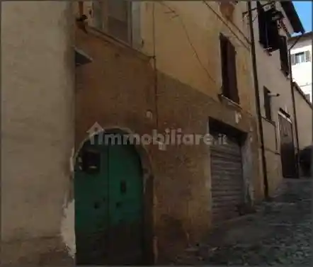 Appartamento in vendita a Priverno