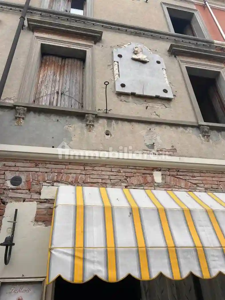 Palazzo - Edificio - foto 2