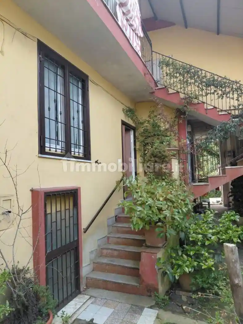 Appartamento in affitto a Napoli