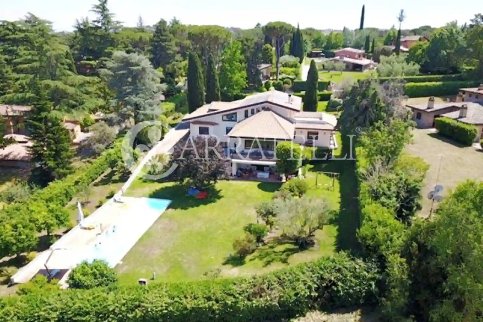 Villa - foto 2