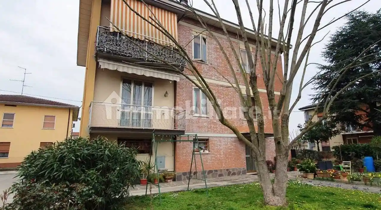 Villa in vendita a Mirandola