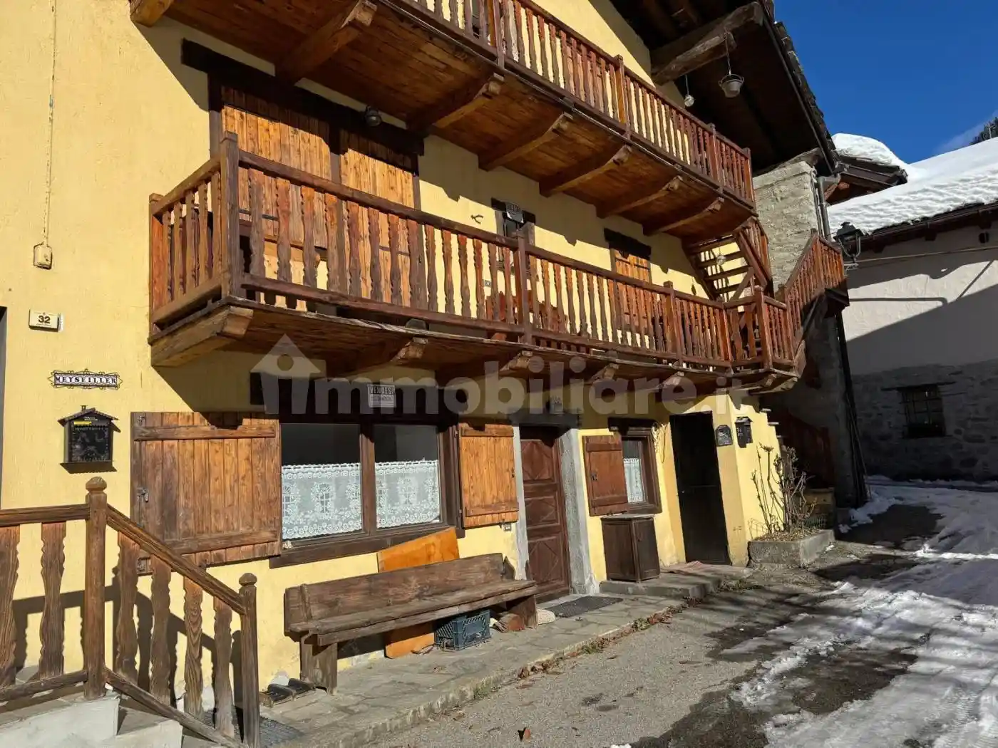 Appartamento in vendita a Courmayeur