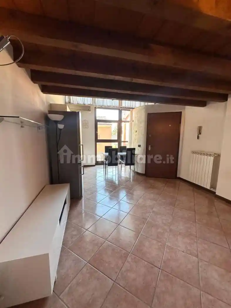 Appartamento in affitto a Nave