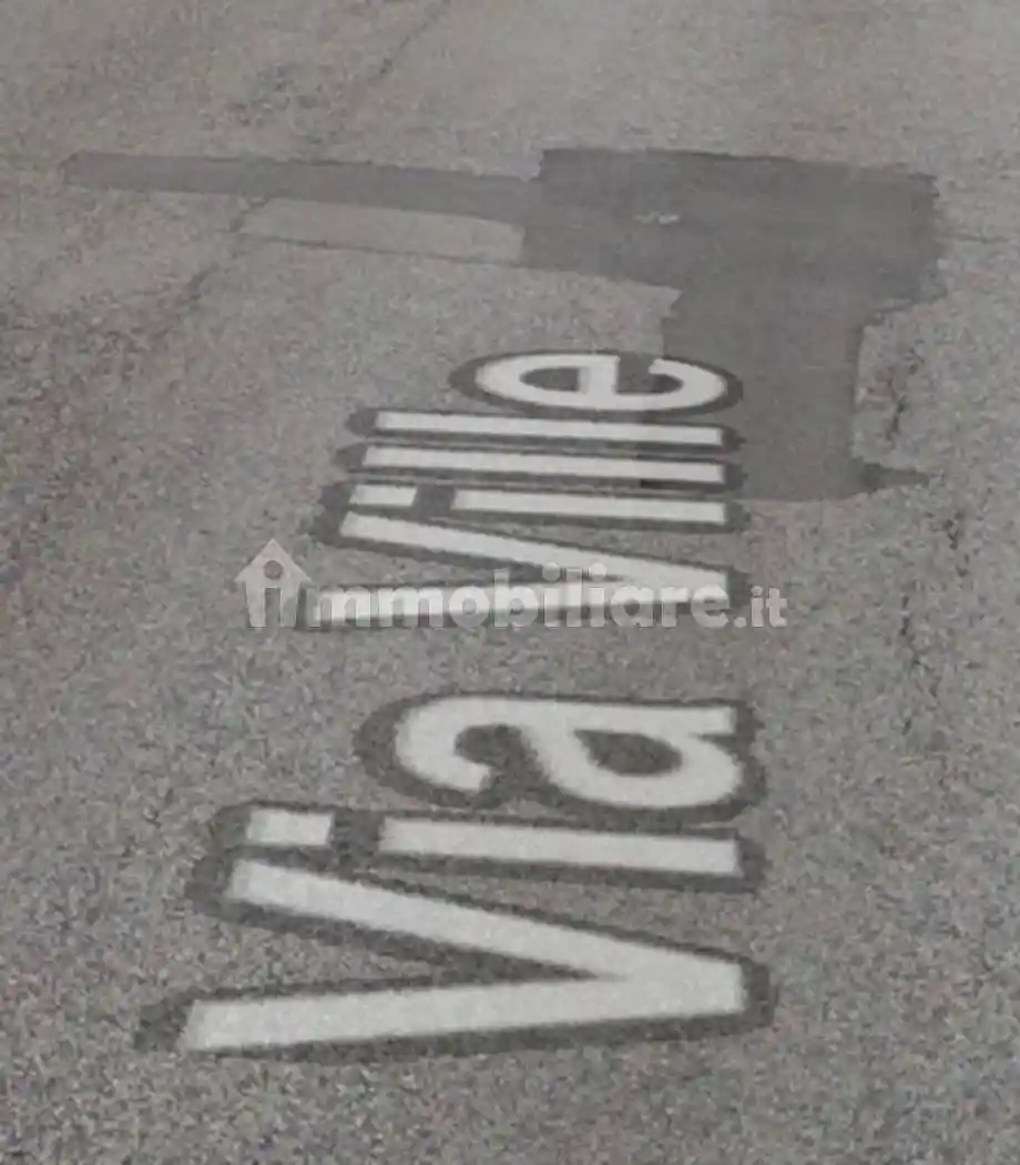 Appartamento in vendita a Falconara Marittima