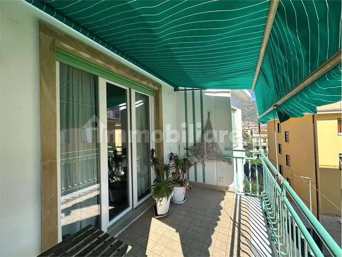 Appartamento in vendita a Rapallo