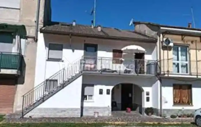 Appartamento in vendita a Varedo