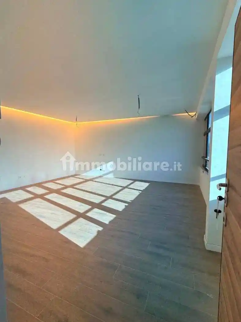 Appartamento in vendita a Corsico