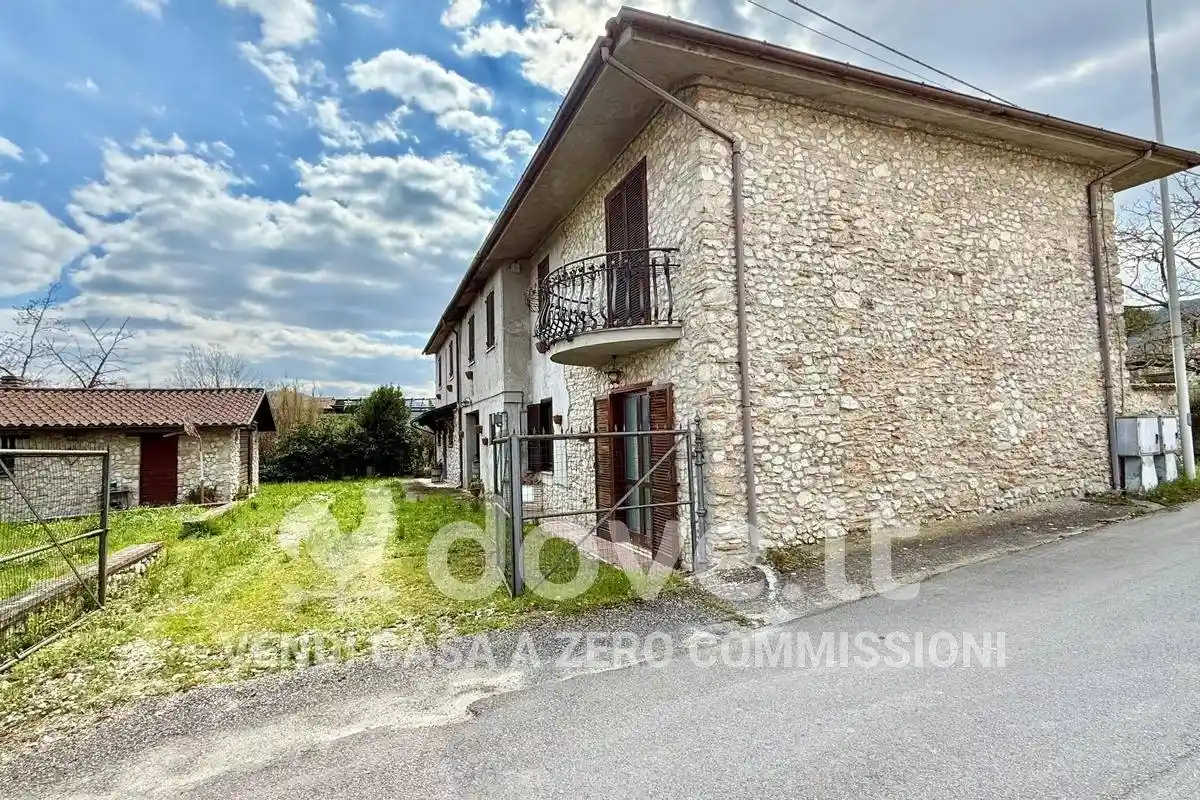 Casa indipendente in vendita a Contigliano