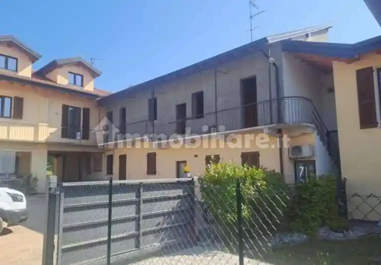 Appartamento in vendita a Carnago