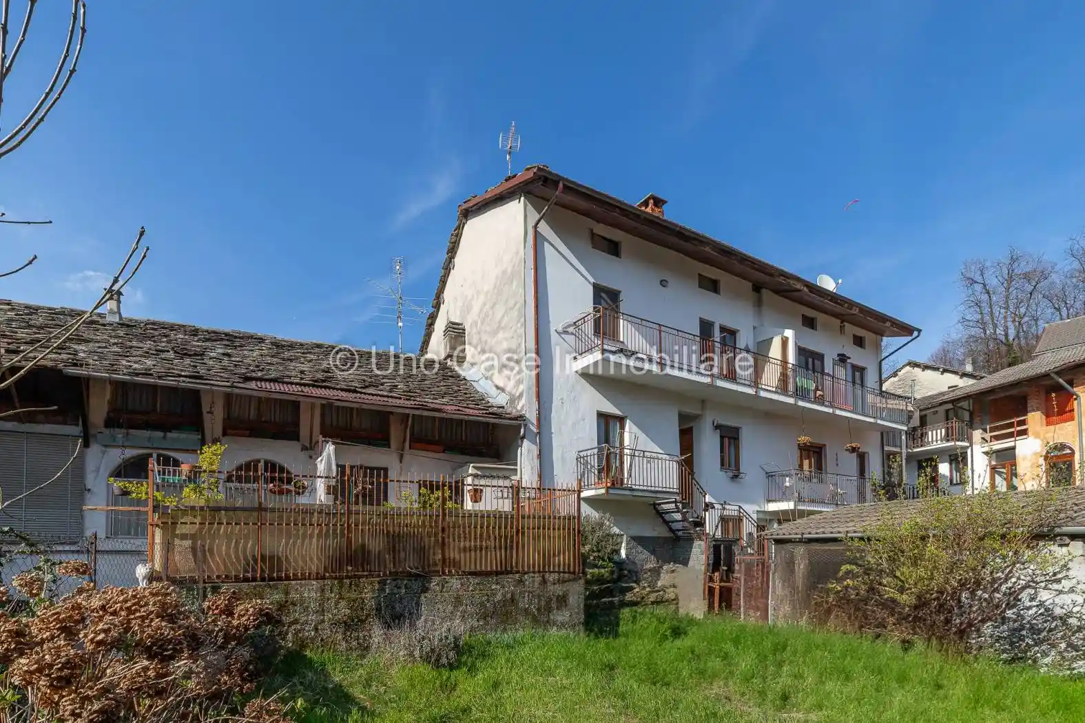 Casa indipendente in vendita a Brosso