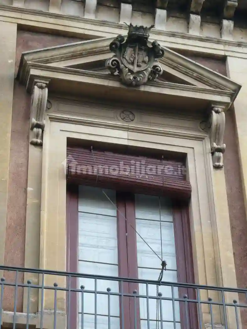Palazzo - Edificio - foto 2