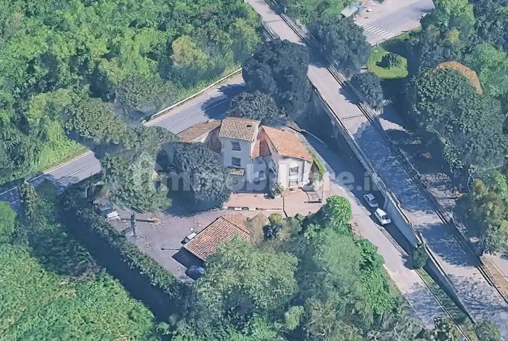 Villa in vendita a Roma