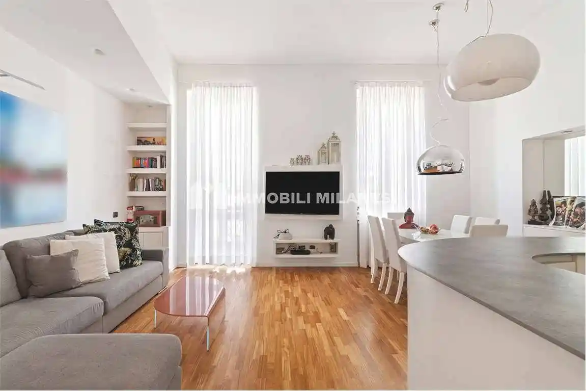 Appartamento in vendita a Milano