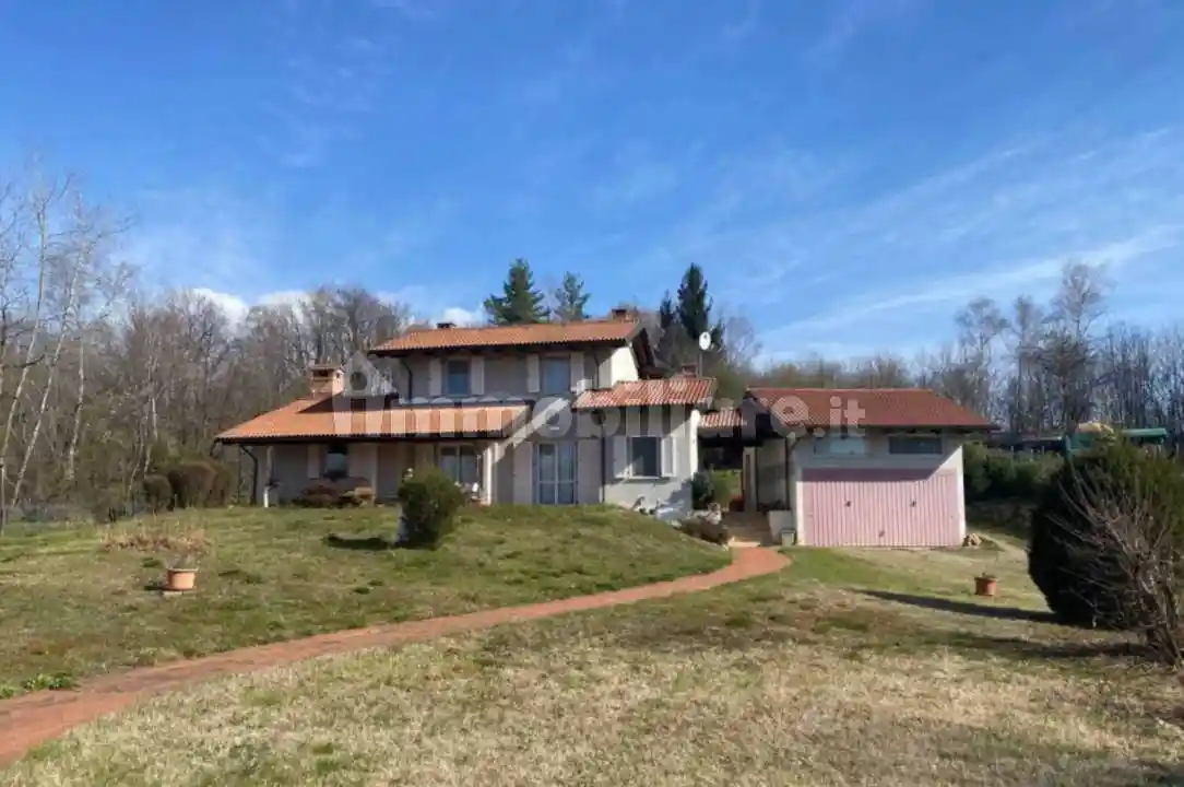 Villa in vendita a Sala Biellese
