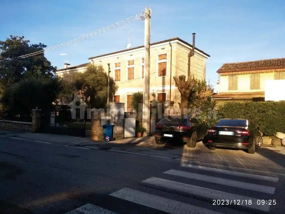 Villa in vendita a Altivole