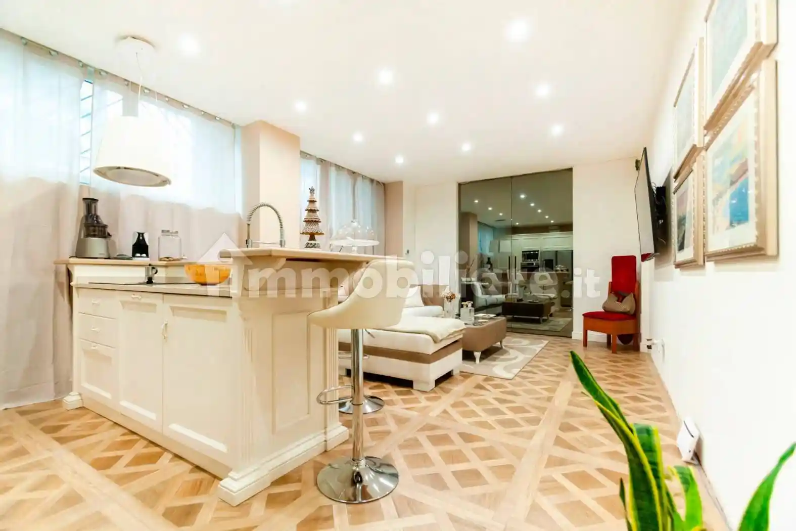 Appartamento in vendita a Roma