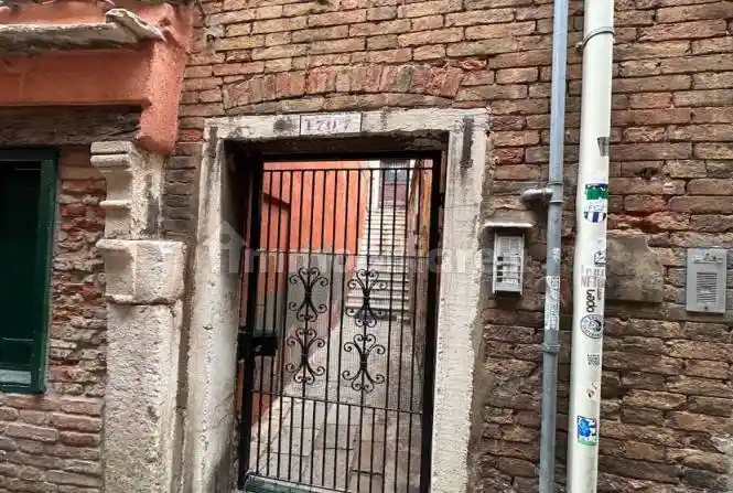 Appartamento in vendita a Venezia