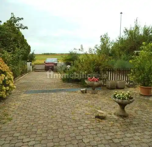 Appartamento in vendita a Susegana