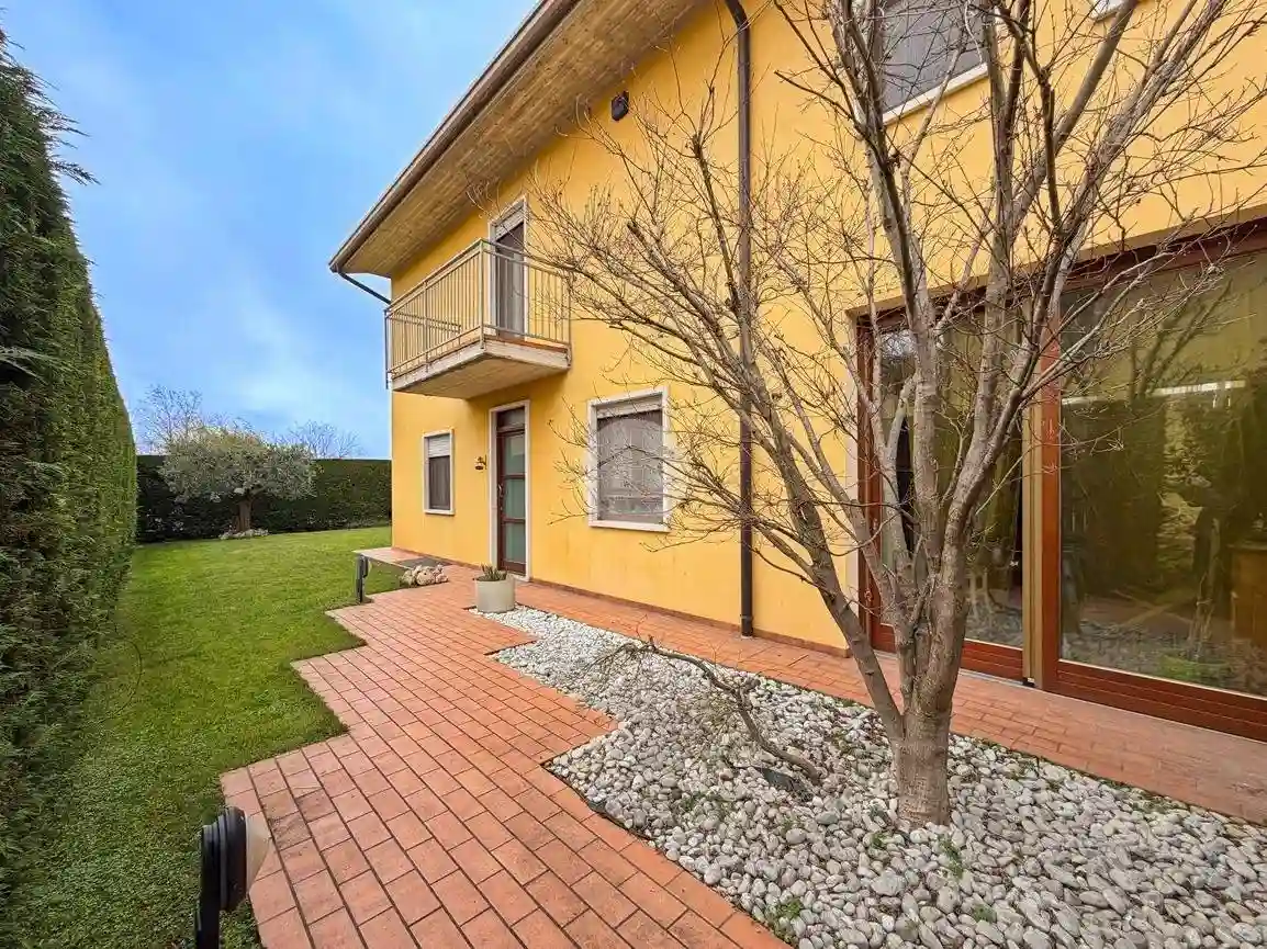 Villetta a schiera - foto 2