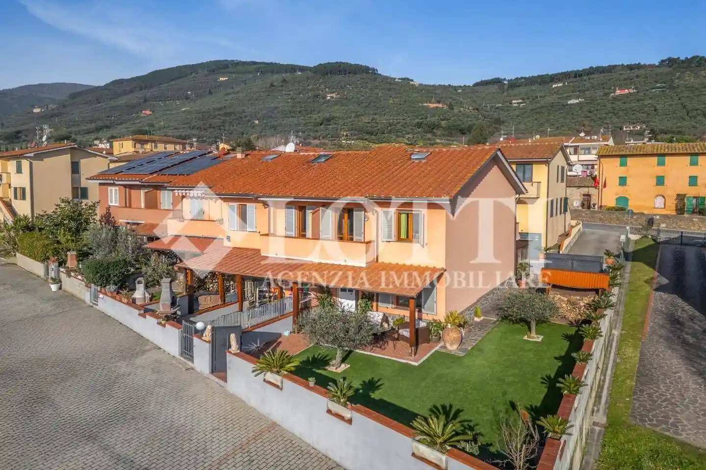 Villetta a schiera in vendita a Buti