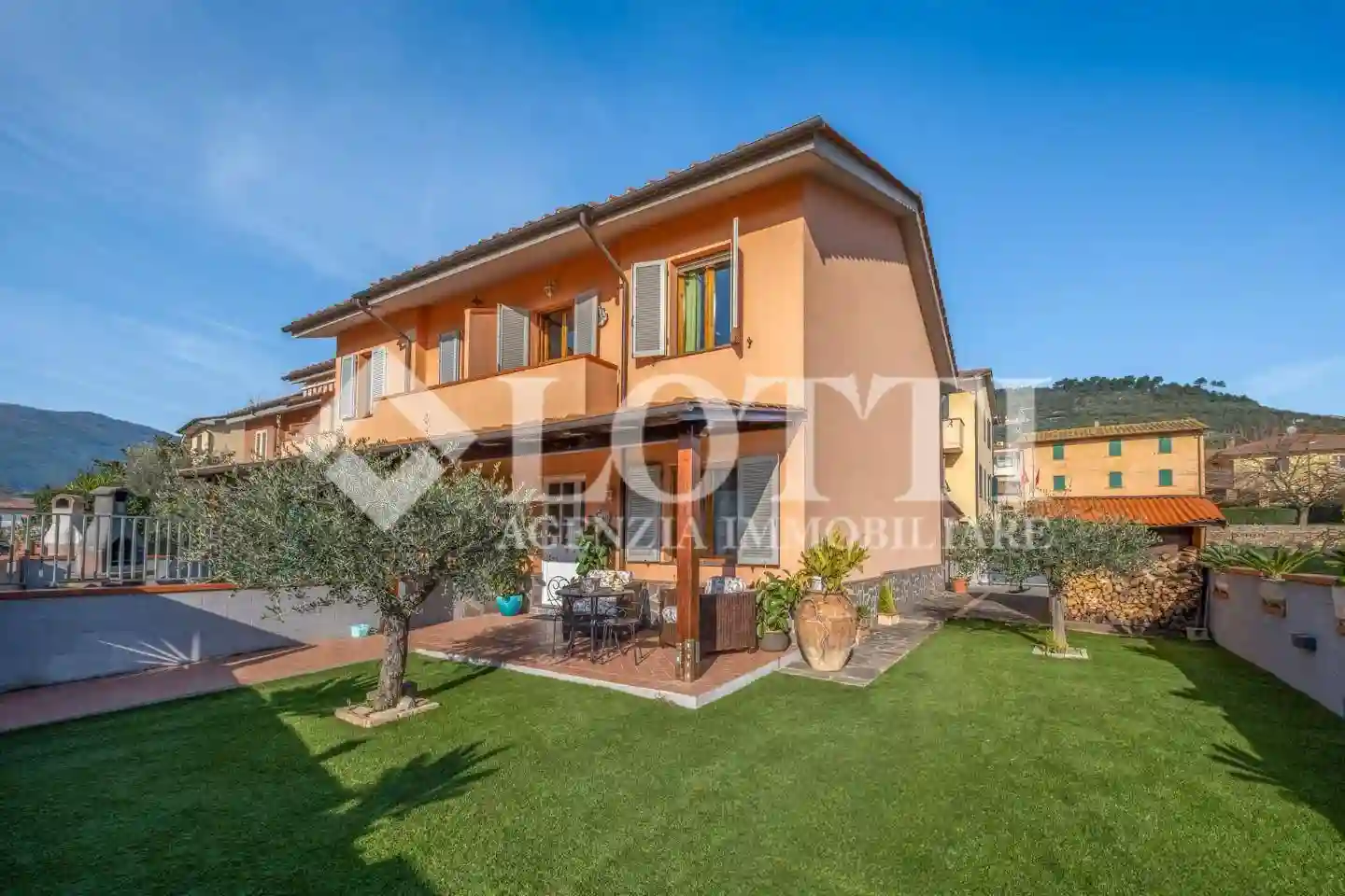 Villetta a schiera - foto 2