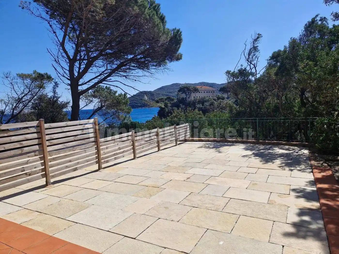 Appartamento in vendita a Rio