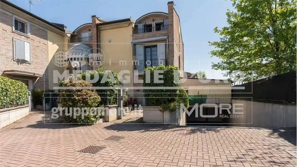 Villetta a schiera - foto 2